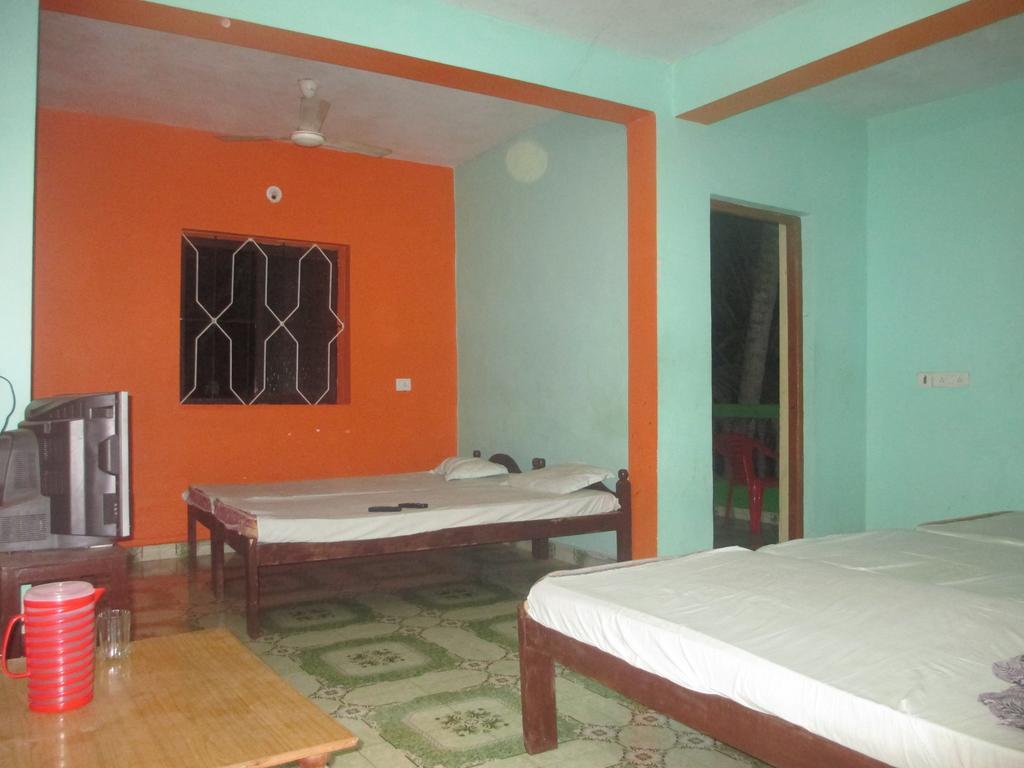 Subhash Guest House Baga Bagian luar foto