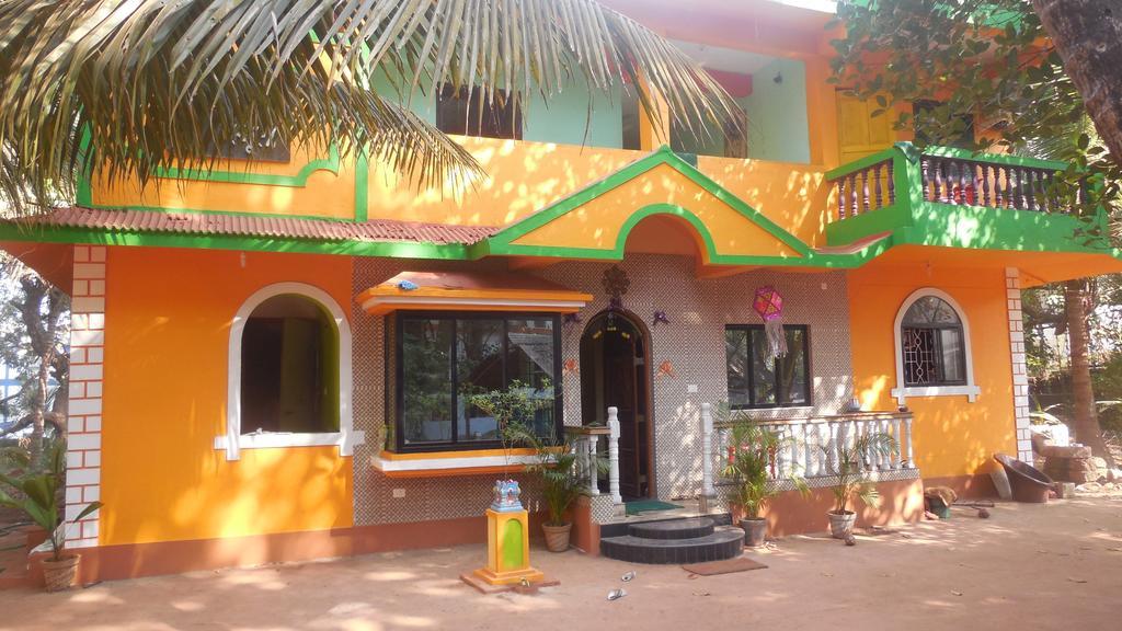 Subhash Guest House Baga Bagian luar foto